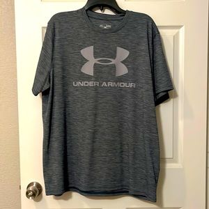 Under armour t-shirt